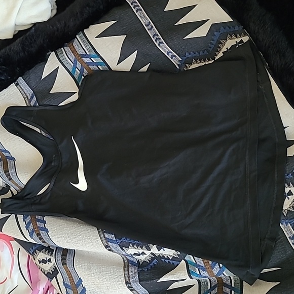Nike Tops - Nike Pro Women's Sleeveless Athletic Shirt Black Size Medium